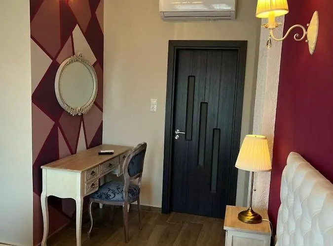 Theokleia_guest House 3*